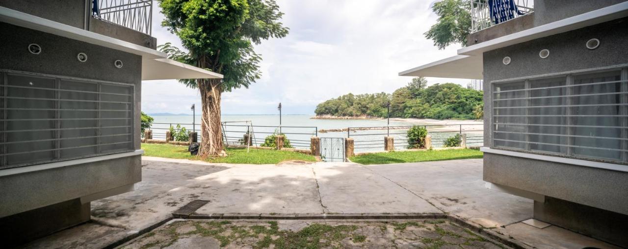 18 Guests Seaside Private Terrace, Tg Bungah Villa Tanjung Bungah  Luaran gambar